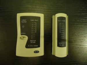 Cheap et indispensable, le testeur de cordons chinois. Pour ceux qui se poseraient la question, c'est le testeur qui est chinois, pas les cordons. Existe aussi en version pas cheap et pas chinois.